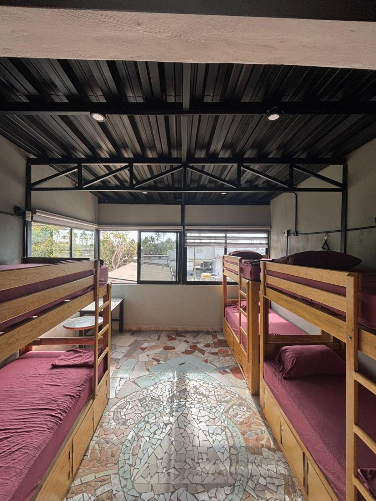 Habitación Compartida Mixta de 8 camas